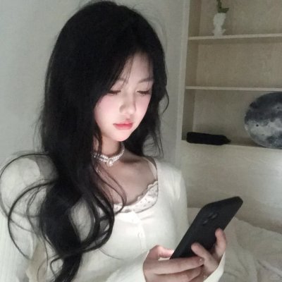 年轻的阿迈德